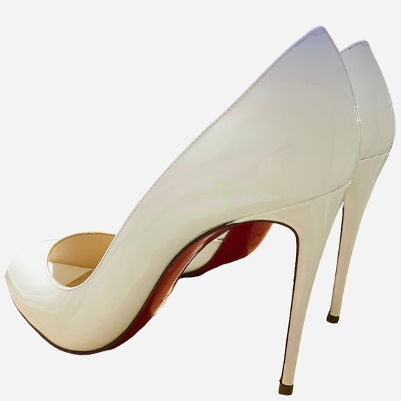CHRISTIAN LOUBOUTIN Very Privé Patent Leather Heels - Picture 3 of 9